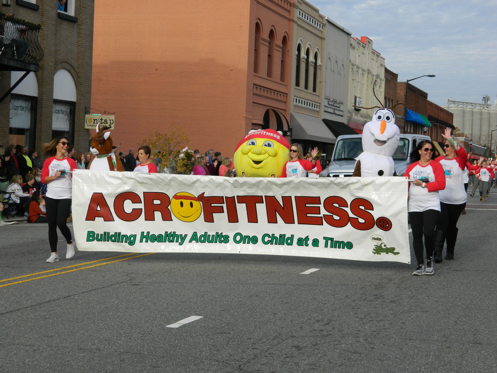 Mooresville Christmas Parade (205).JPG